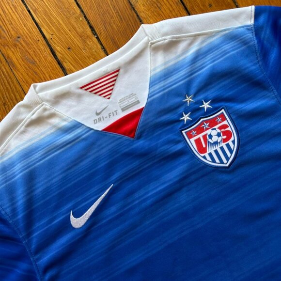 Nike Dri-Fit US Women National Soccer 2015 World Cup Champions‎ Jersey Size S - Picture 4 of 7
